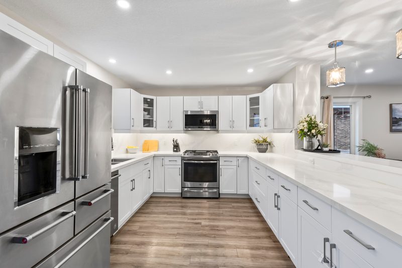 23 Tartan Dr, Embro: kitchen